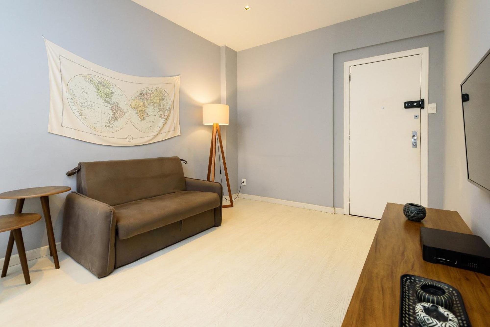 Omar do Rio - BT208 Apto Moderno com Garagem, Internet 120mbps, Smart TV com WorkStation, 05 minutos andando da Praia de Ipanema e do Metrô Rio de Janeiro Extérieur photo